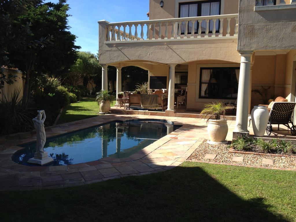 Roman Retreat Cape Town Exterior photo